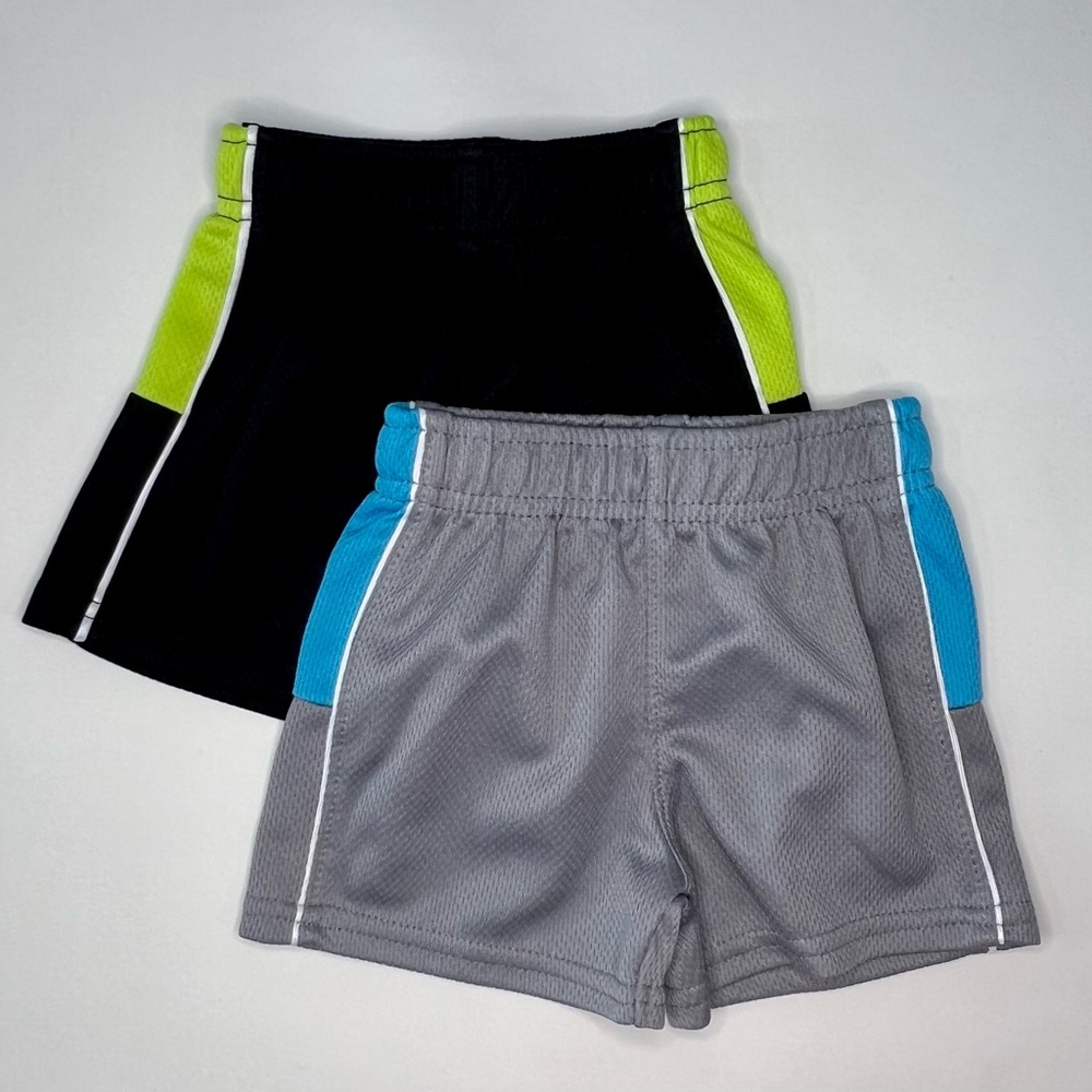 2/$15 ⭐️ Garanimals Baby Boy Athletic Shorts Size 6-9 Months